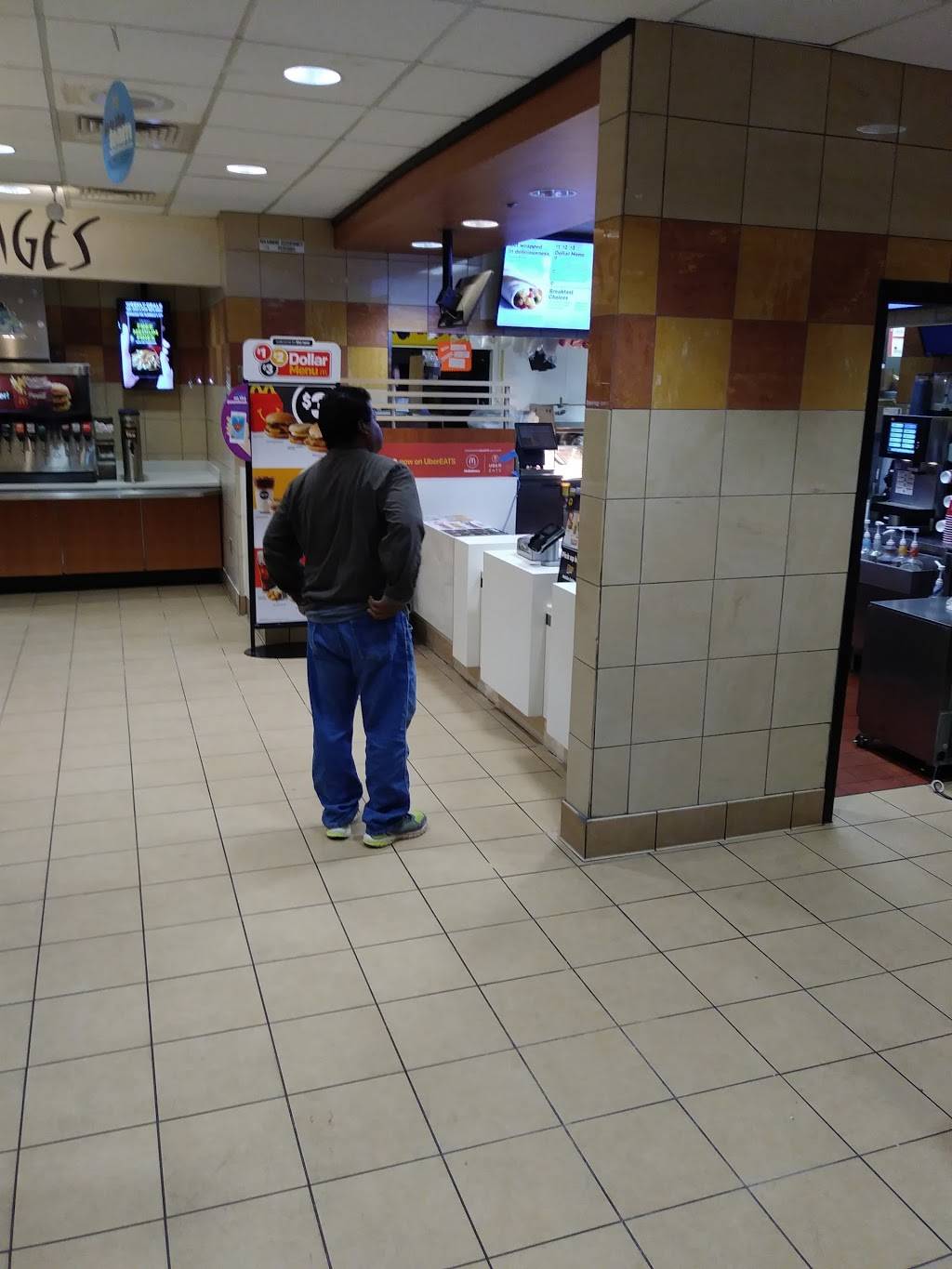 McDonalds | cafe | 825 W Warner Rd, Gilbert, AZ 85233, USA | 4809265449 OR +1 480-926-5449