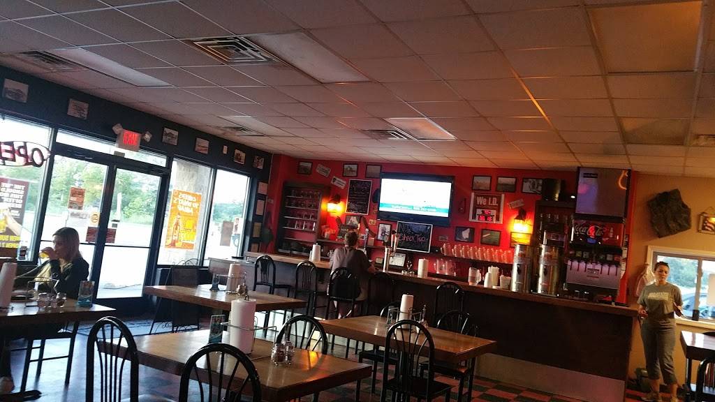 Woodys Pizza | restaurant | 1477 Dover Rd, Clarksville, TN 37042, USA | 9315520505 OR +1 931-552-0505