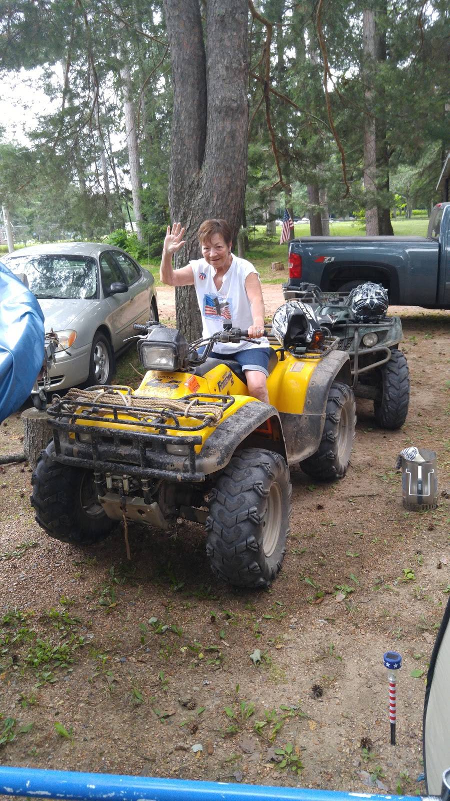 Billy Timbers Pub | restaurant | N9543 US-45, Summit Lake, WI 54485, USA | 7152754040 OR +1 715-275-4040