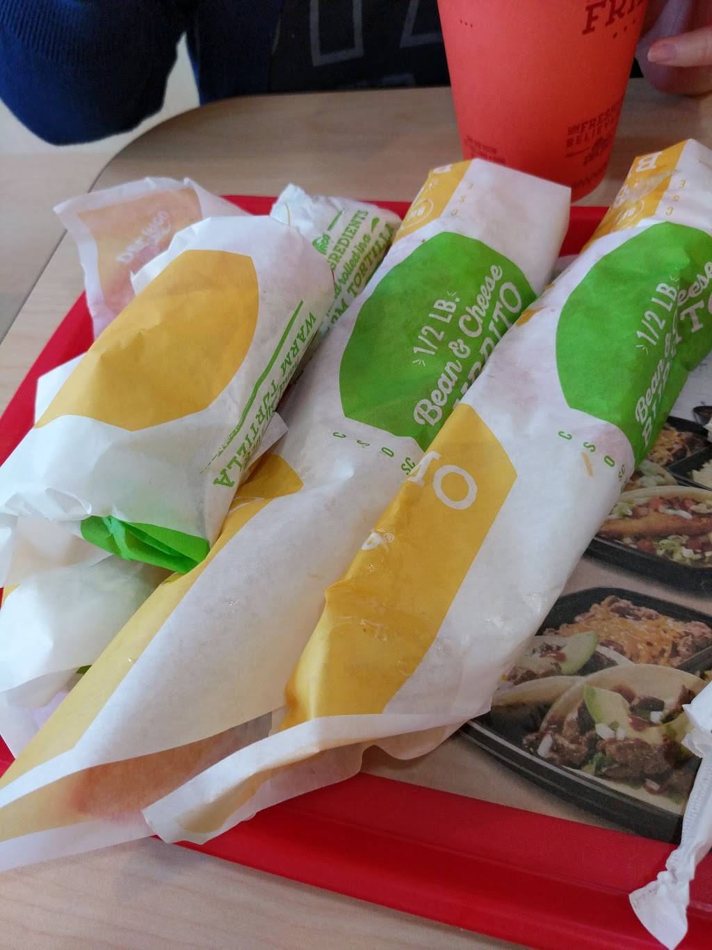 Del Taco | meal takeaway | 2535 S Euclid Ave, Ontario, CA 91761, USA | 9099836665 OR +1 909-983-6665