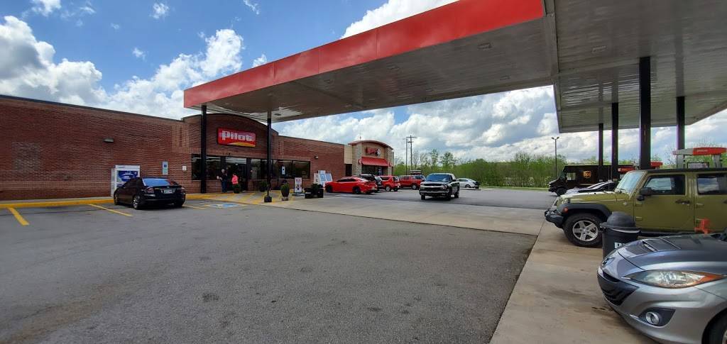 Pilot Travel Center | restaurant | 507 Highway 309, Niota, TN 37826, USA | 4235683500 OR +1 423-568-3500