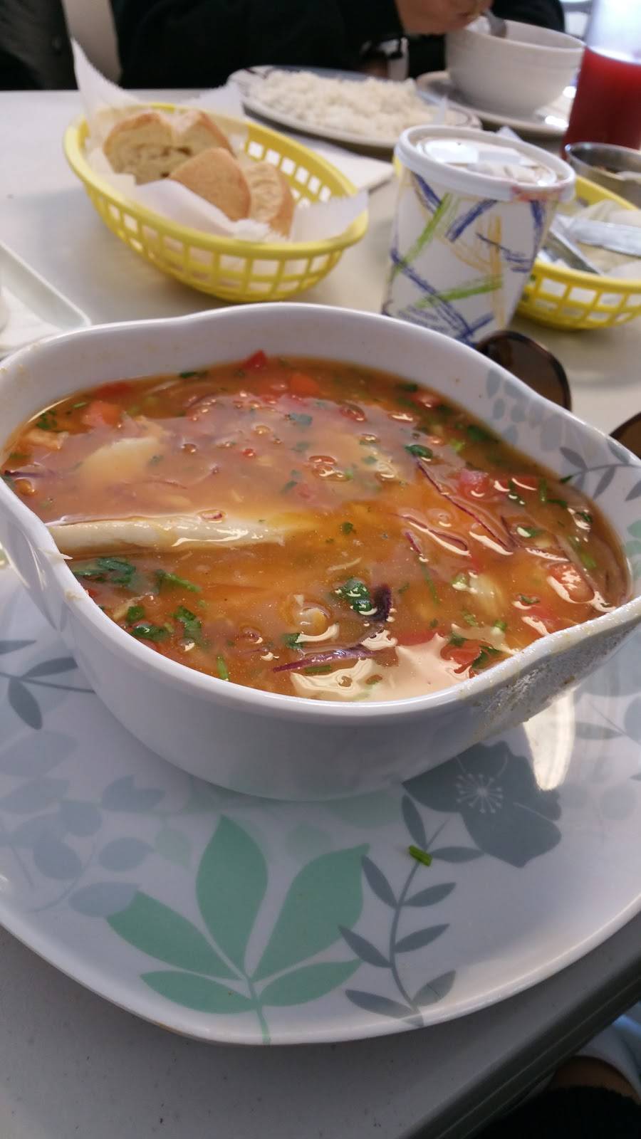 Mamies Cafe | restaurant | 611 Summit Ave, Union City, NJ 07087, USA | 2018666888 OR +1 201-866-6888