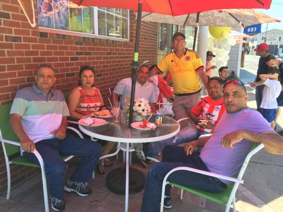 Darling Cafe | restaurant | 663 Dexter St, Central Falls, RI 02863, USA | 4017261510 OR +1 401-726-1510