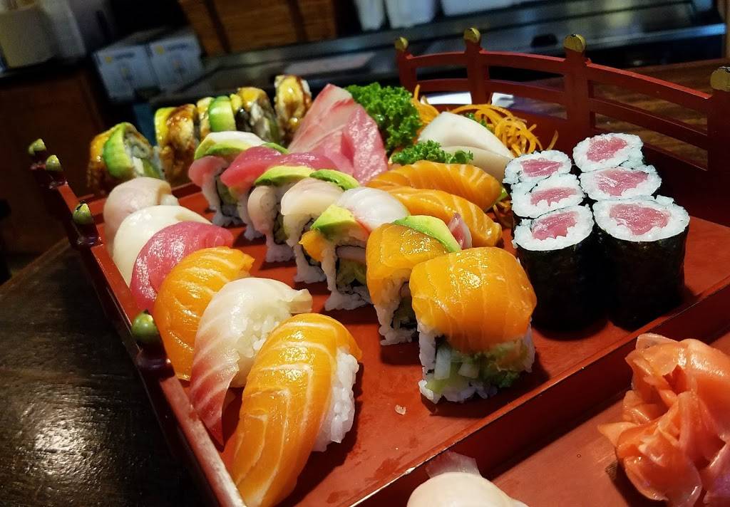 Fujiyama Japanese Steakhouse | restaurant | 422 Marion Square, Fairmont, WV 26554, USA | 3045348787 OR +1 304-534-8787