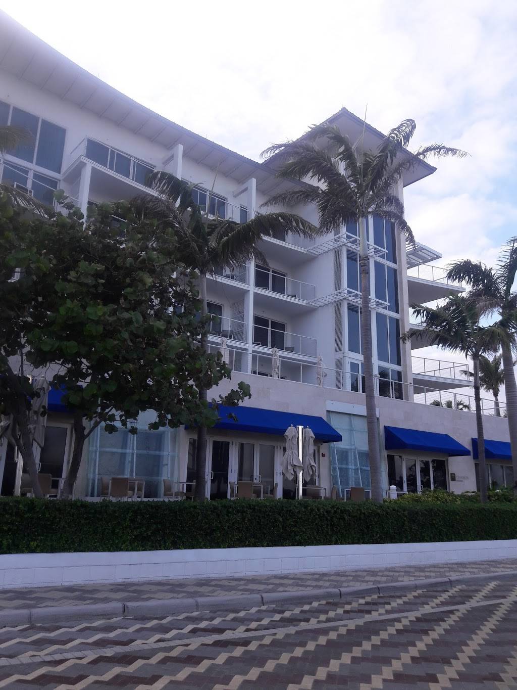 Chanson Restaurant | restaurant | 45 NE 21st Ave, Deerfield Beach, FL 33441, USA | 9548572929 OR +1 954-857-2929