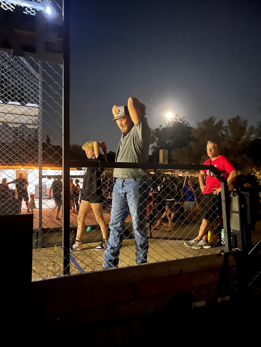 Social Axe Throwing | restaurant | 2530 S Val Vista Dr suite 103, Gilbert, AZ 85295, USA | 4804544231 OR +1 480-454-4231