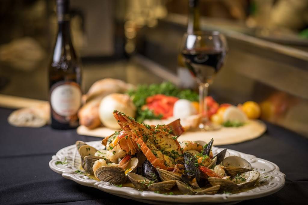 Gios Italian Kitchen Myrtle Beach | restaurant | 7915 N Kings Hwy, Myrtle Beach, SC 29572, USA | 8437122238 OR +1 843-712-2238