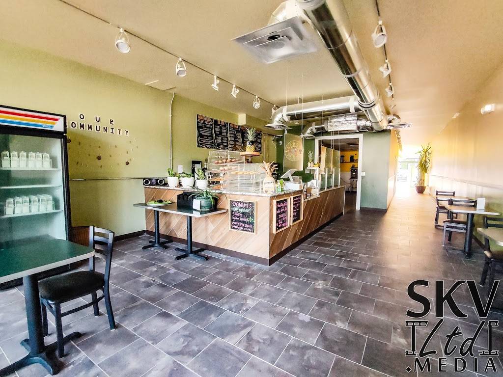 Viva Sol Juice Co. | restaurant | 124 Maple Ave W, Vienna, VA 22180, USA | 5714077409 OR +1 571-407-7409