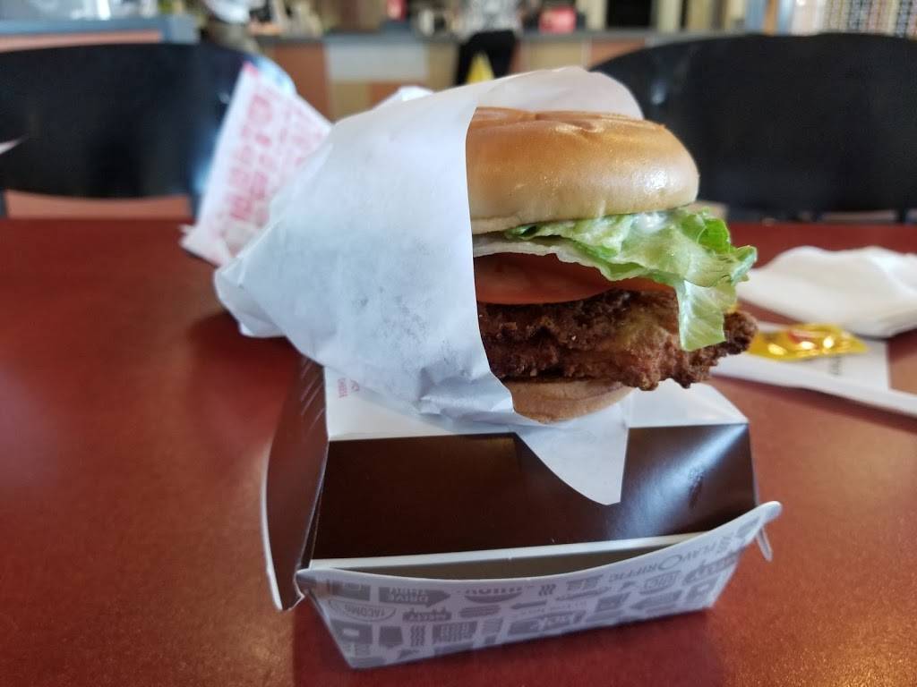 Jack in the Box | restaurant | 5555 E Washington Blvd, Commerce, CA 90040, USA | 3237222066 OR +1 323-722-2066