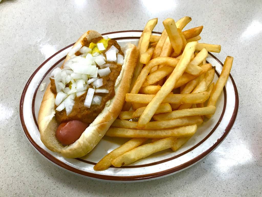 Leos Coney Island | restaurant | 30422 Milford Rd, New Hudson, MI 48165, USA | 2484461008 OR +1 248-446-1008
