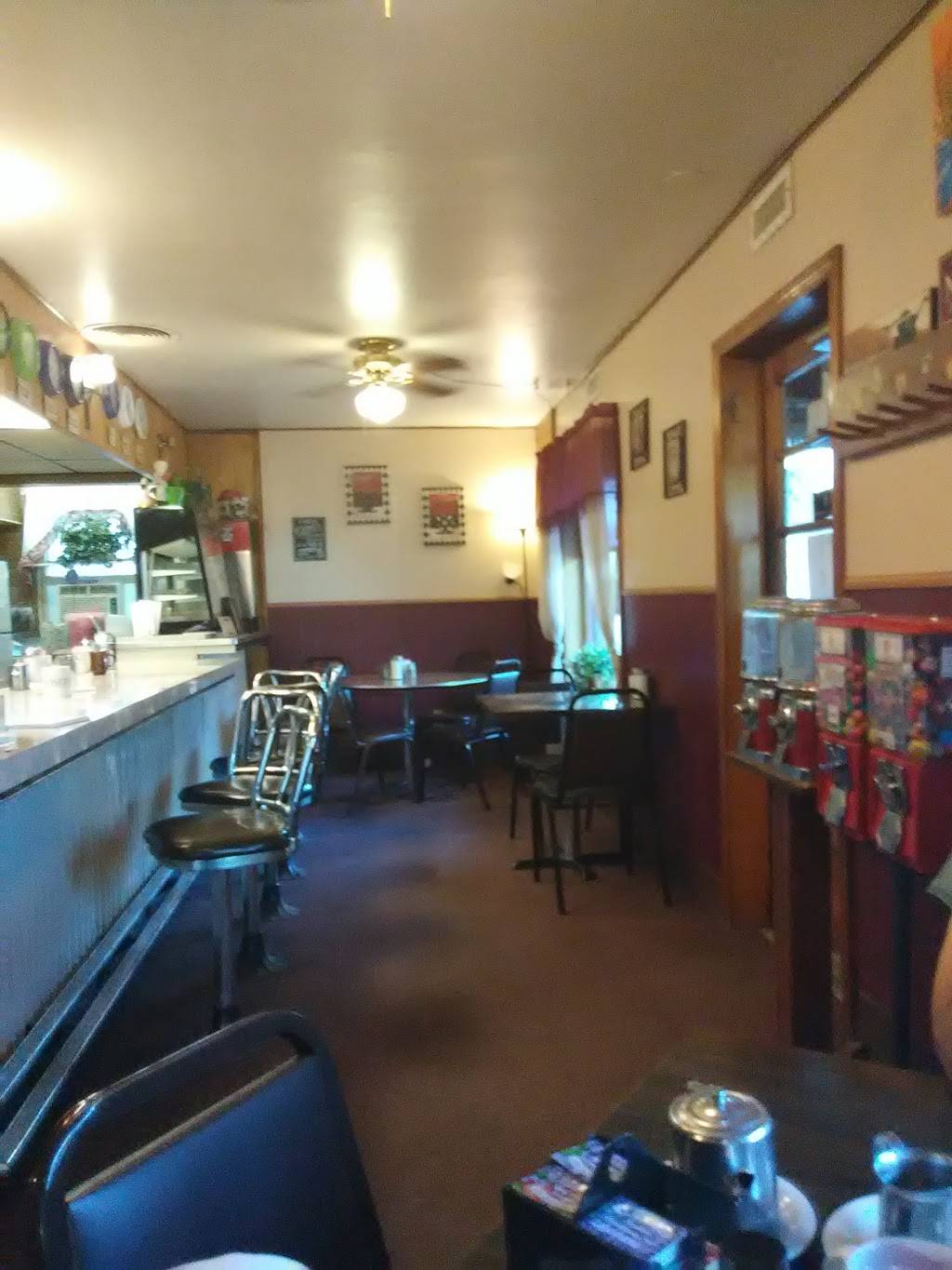 Diner | restaurant | 601 W Michigan St, New Carlisle, IN 46552, USA | 5746547603 OR +1 574-654-7603