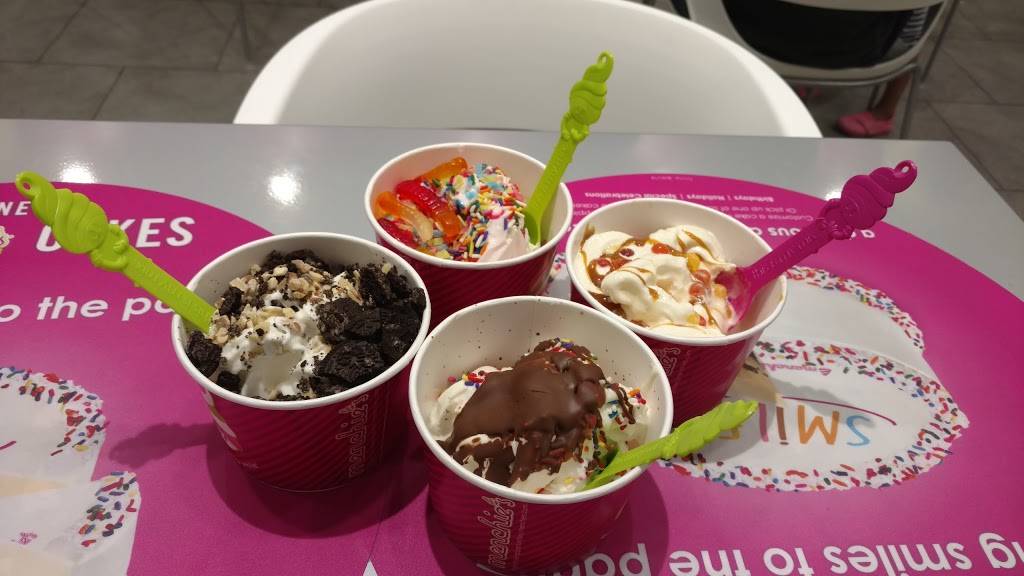 Menchies Frozen Yogurt | bakery | 2200 Peachtree Industrial Blvd Ste 120, Duluth, GA 30097, USA | 7076247600 OR +1 707-624-7600