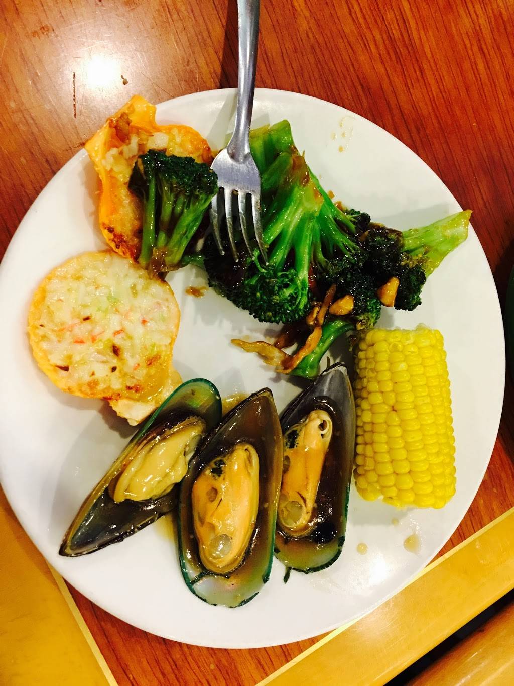 New Dragon Buffet | restaurant | 15073 E 14th St, San Leandro, CA 94578, USA | 5103179998 OR +1 510-317-9998