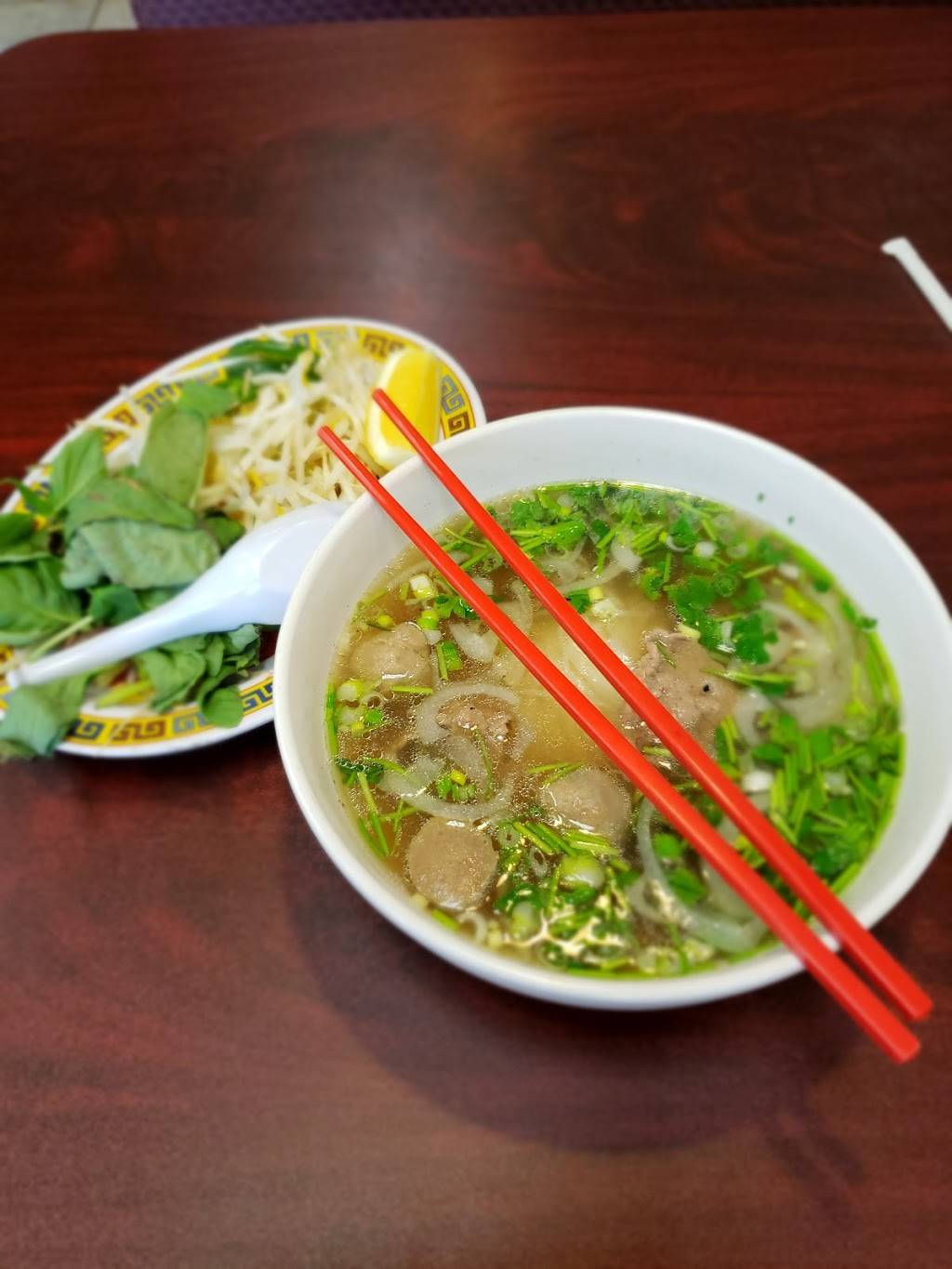 Lieus Asian Cuisine | restaurant | 5320 N High St, Columbus, OH 43214, USA | 6144681818 OR +1 614-468-1818