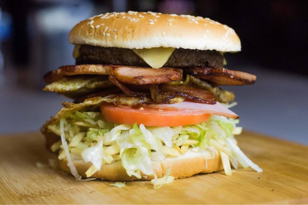 Mr Junior Latin Food | restaurant | 4800 N Dale Mabry Hwy, Tampa, FL 33614, USA | 8134098863 OR +1 813-409-8863