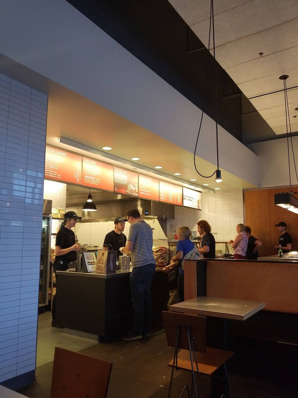 Chipotle Mexican Grill | restaurant | 1600 Miller Trunk Hwy Ste F13C, Duluth, MN 55811, USA | 2182139925 OR +1 218-213-9925