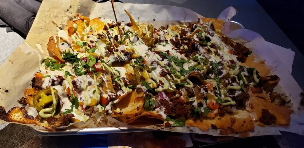 Dave & Busters | restaurant | 145 W Hillcrest Dr #130, Thousand Oaks, CA 91360, USA | 8058577800 OR +1 805-857-7800