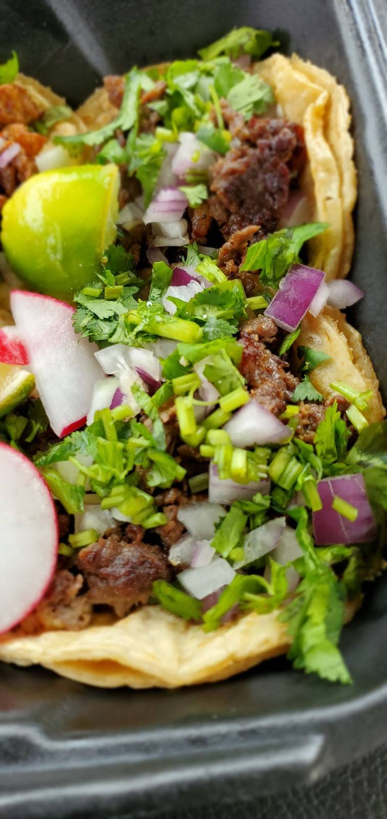 Taqueria La Huasteca | restaurant | 318 S Pico Ave, San Jacinto, CA 92583, USA | 9514744477 OR +1 951-474-4477