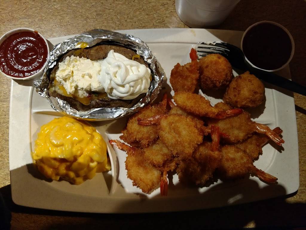 Captain Ds | restaurant | 1473 Montgomery Hwy, Vestavia Hills, AL 35216, USA | 2058234279 OR +1 205-823-4279