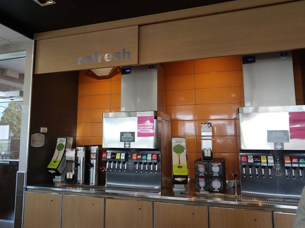 McDonalds | cafe | 2961 Fort Campbell Blvd, Clarksville, TN 37042, USA | 9319190919 OR +1 931-919-0919