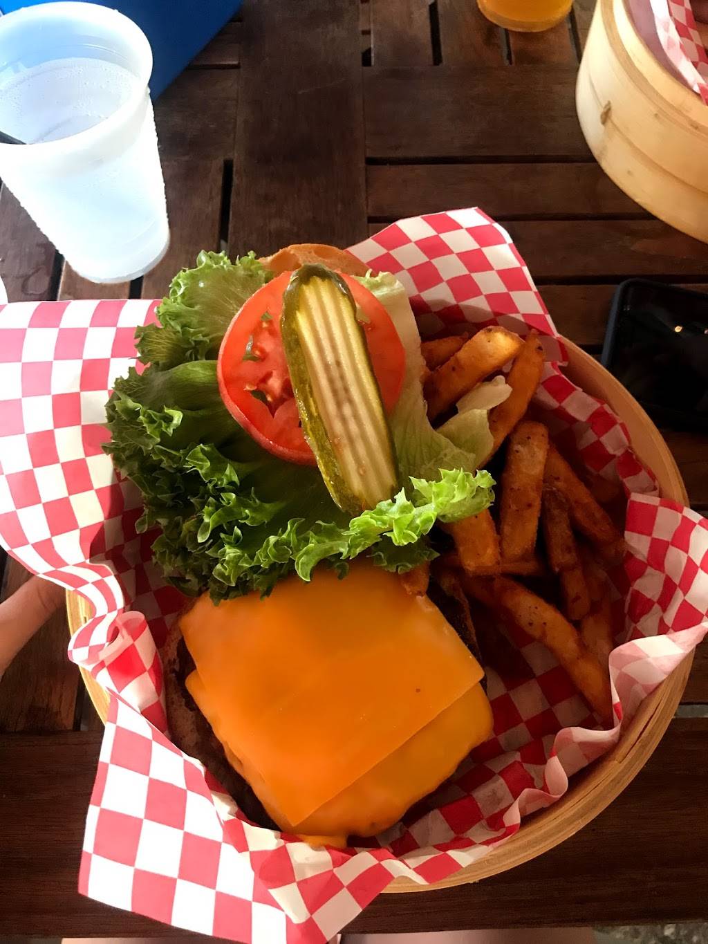 Island Time Bar and Grill | restaurant | 111 Gulf Dr S, Bradenton Beach, FL 34217, USA | 9417821122 OR +1 941-782-1122