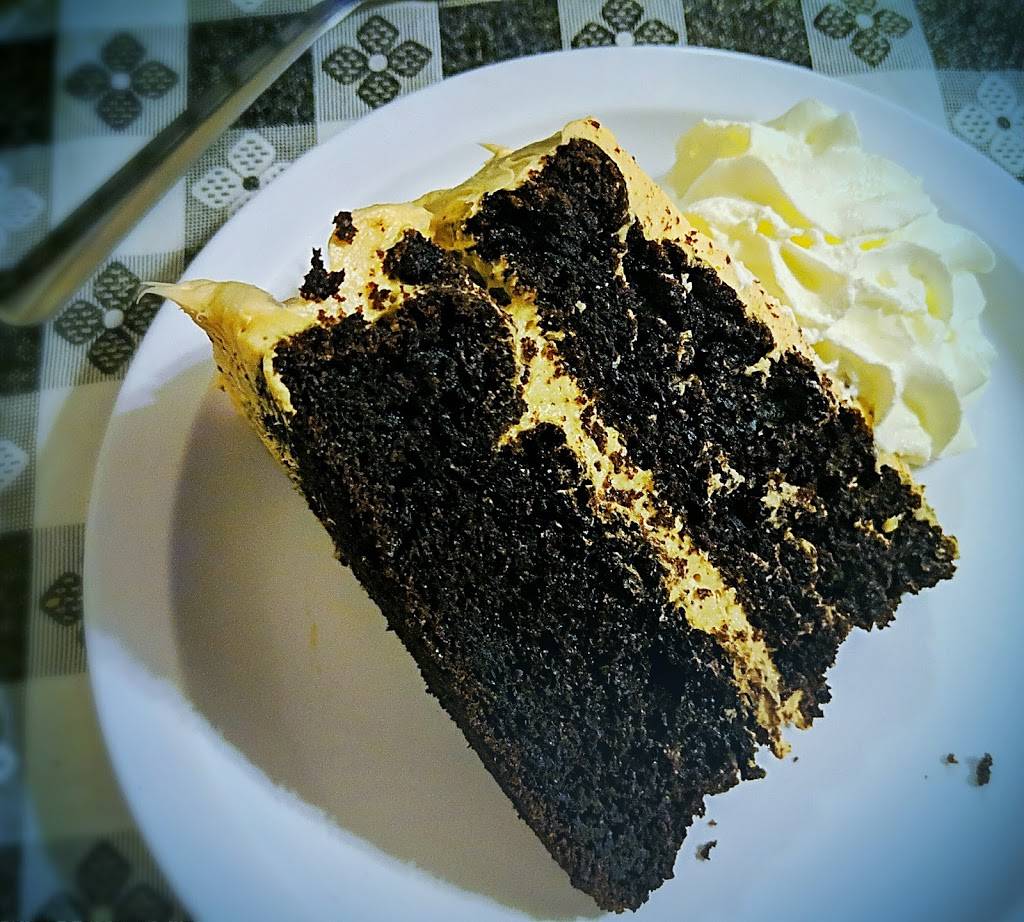 Greens Family Restaurant | restaurant | 2857 PA-901, Lavelle, PA 17943, USA | 5708754666 OR +1 570-875-4666