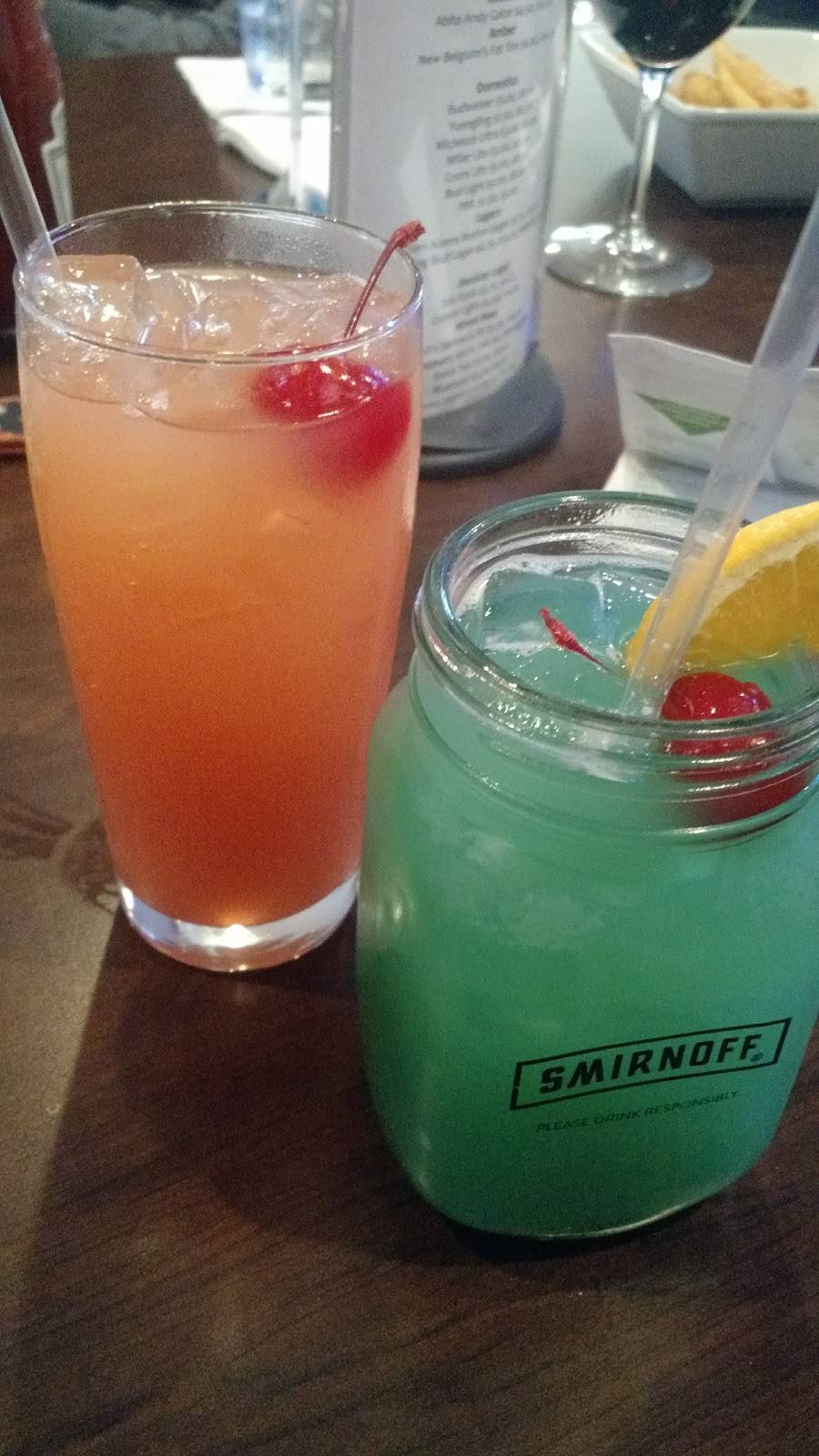 Halftime | restaurant | 156 N College St, Auburn, AL 36830, USA | 3348877800 OR +1 334-887-7800