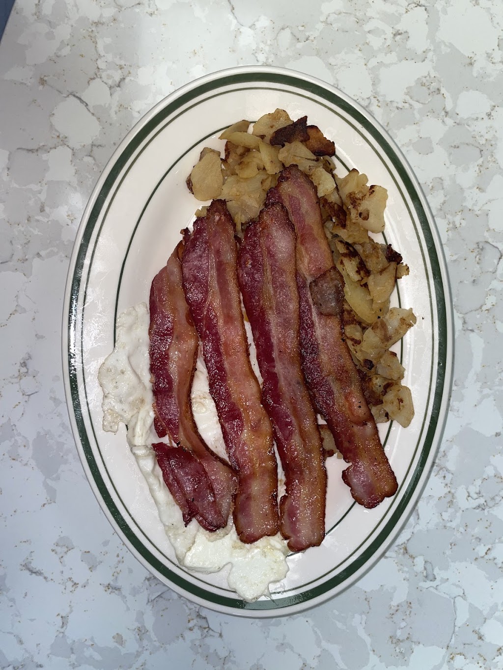 Whitepoint Diner | restaurant | 13209 14th Ave, Queens, NY 11356, USA | 7187672985 OR +1 718-767-2985