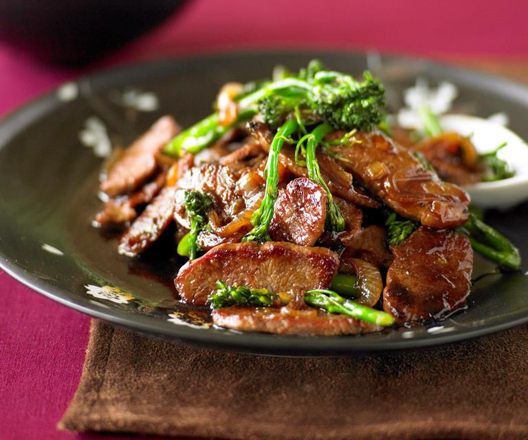 Momo & Curry | restaurant | 1904 W Arlington Blvd, Greenville, NC 27834, USA | 2527510025 OR +1 252-751-0025