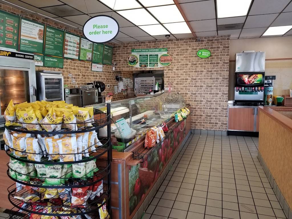 Subway | meal takeaway | 1407 E 72nd St Suite E, Tacoma, WA 98404, USA | 2534763887 OR +1 253-476-3887