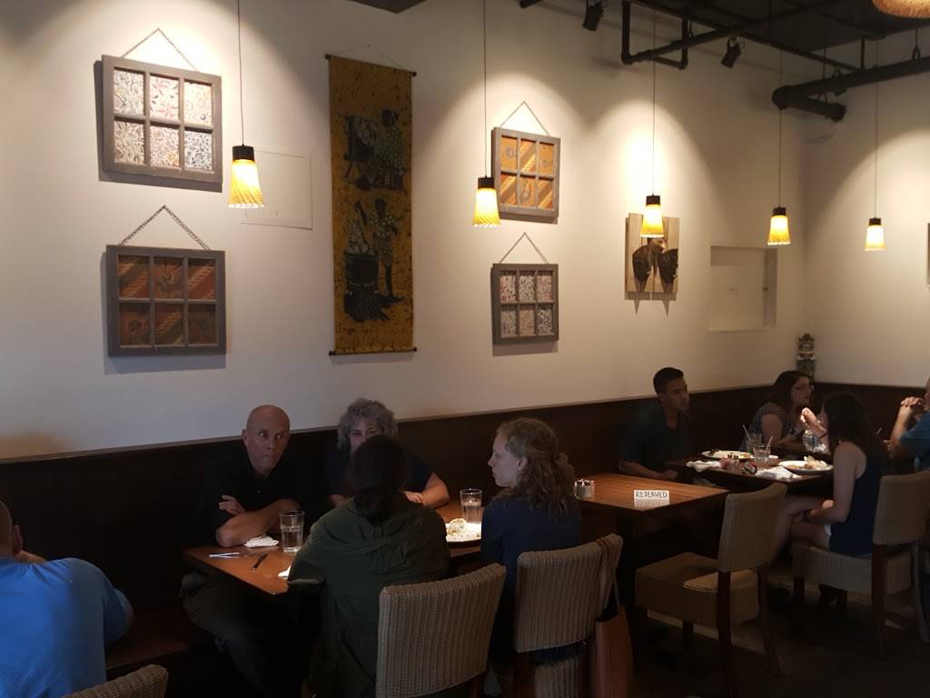 BoBoKo Indonesian Cafe | restaurant | 217 S Liberty St #102, Harrisonburg, VA 22801, USA | 5404343542 OR +1 540-434-3542