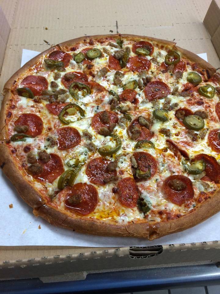 Big Rols Pizza | meal takeaway | 10721 Atlantic Ave suite d, Lynwood, CA 90262, USA | 3106039996 OR +1 310-603-9996