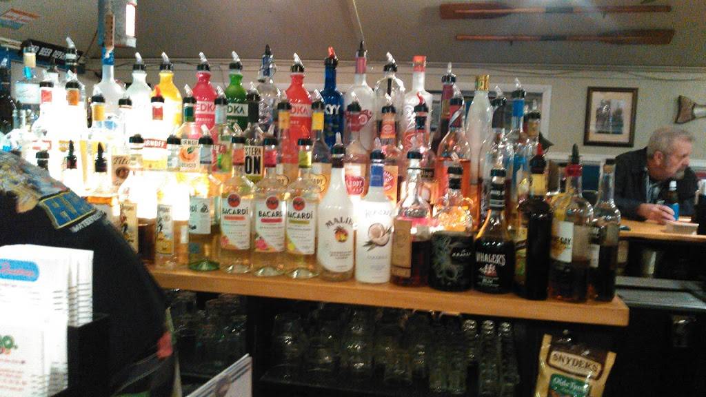 Happy Harbor Restaurant | restaurant | 533 Deale Rd, Deale, MD 20751, USA | 4108670949 OR +1 410-867-0949