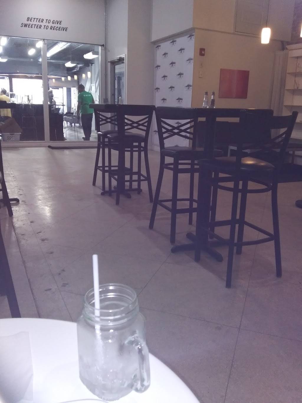 Soul One12 Restaurant & Catering | restaurant | 171 Genesee St, Utica, NY 13501, USA | 6468336152 OR +1 646-833-6152