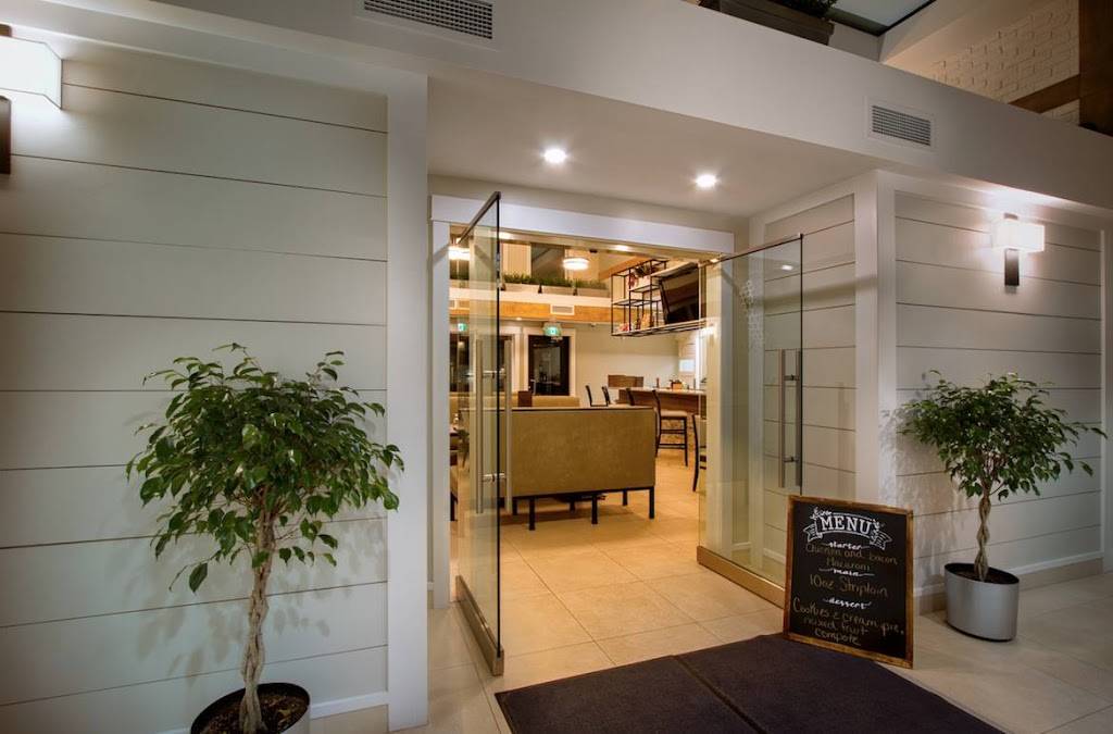 Nineteen Restaurant + Patio | restaurant | 1849 Old Highway 2, Belleville, ON K8N 4Z2, Canada | 6139687404 OR +1 613-968-7404