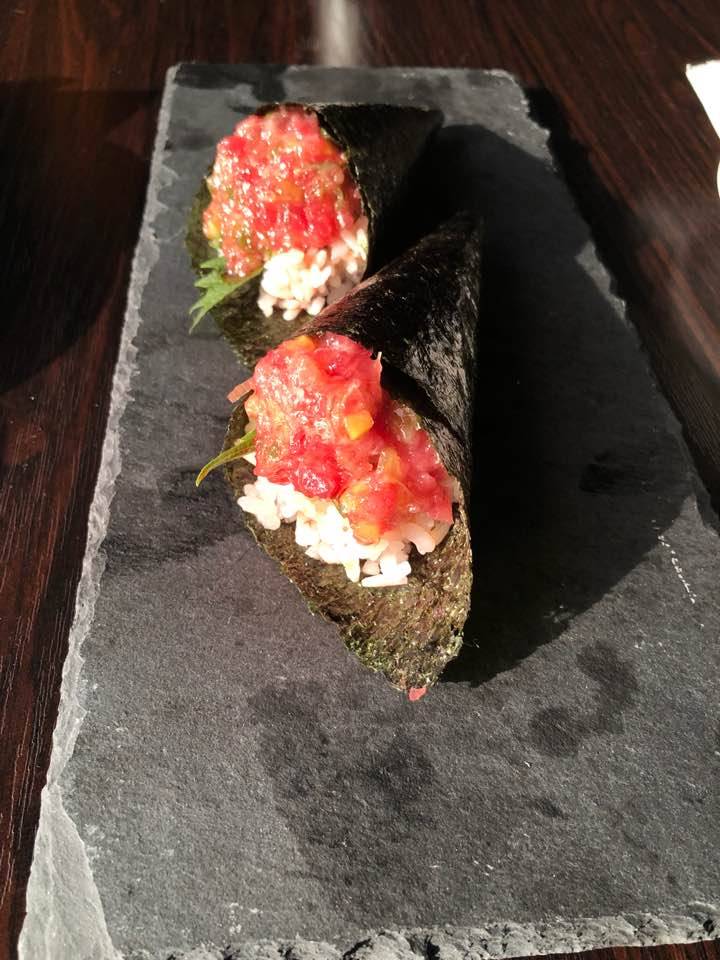 Sushi HON | restaurant | 3929 W Olympic Blvd, Los Angeles, CA 90019, USA | 3238523030 OR +1 323-852-3030