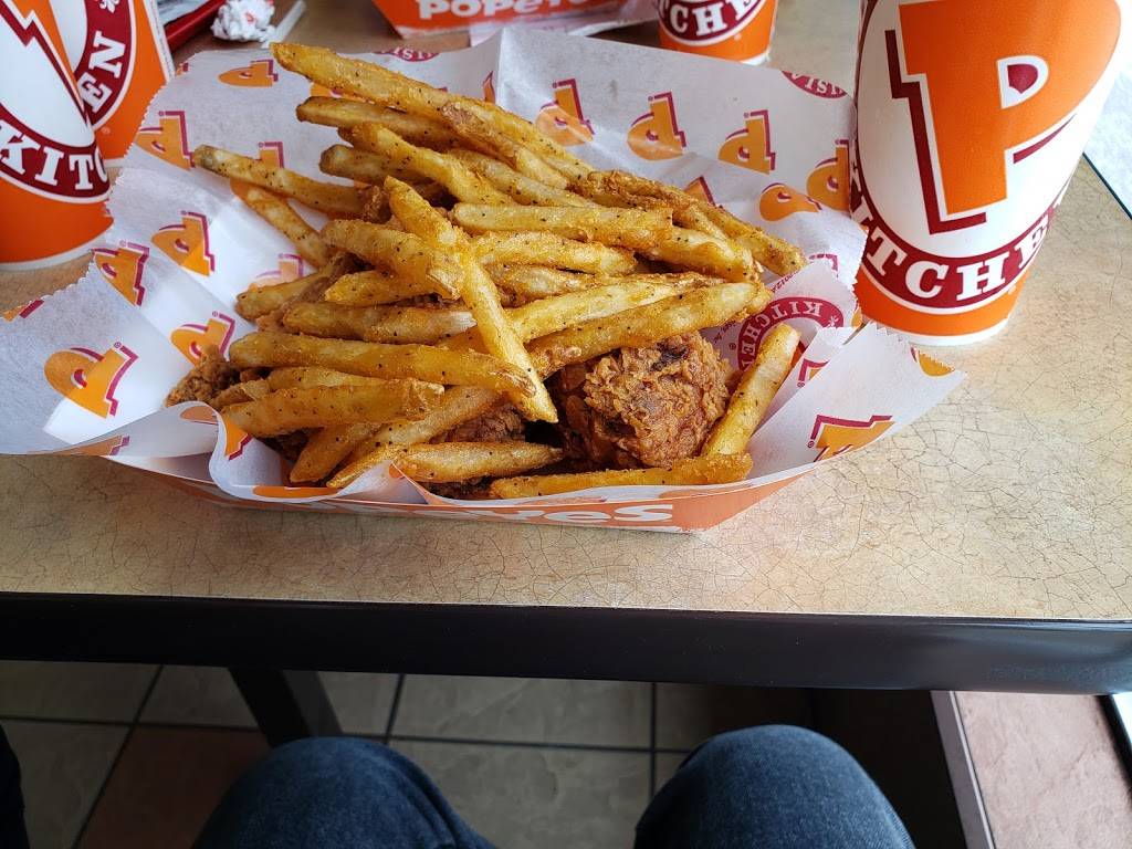 Popeyes Louisiana Kitchen | meal takeaway | 480 Hespeler Rd, Cambridge, ON N1R 7R9, Canada | 5195130340 OR +1 519-513-0340