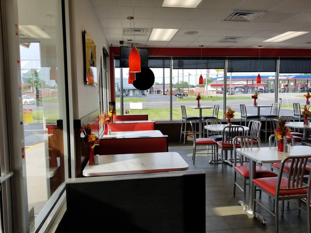 Krystal | meal takeaway | 2258 Hillsboro Blvd, Manchester, TN 37355, USA | 9317232211 OR +1 931-723-2211