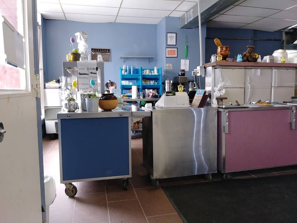 La Isla Restaurant | restaurant | 1100 North St, Endicott, NY 13760, USA | 6073217915 OR +1 607-321-7915