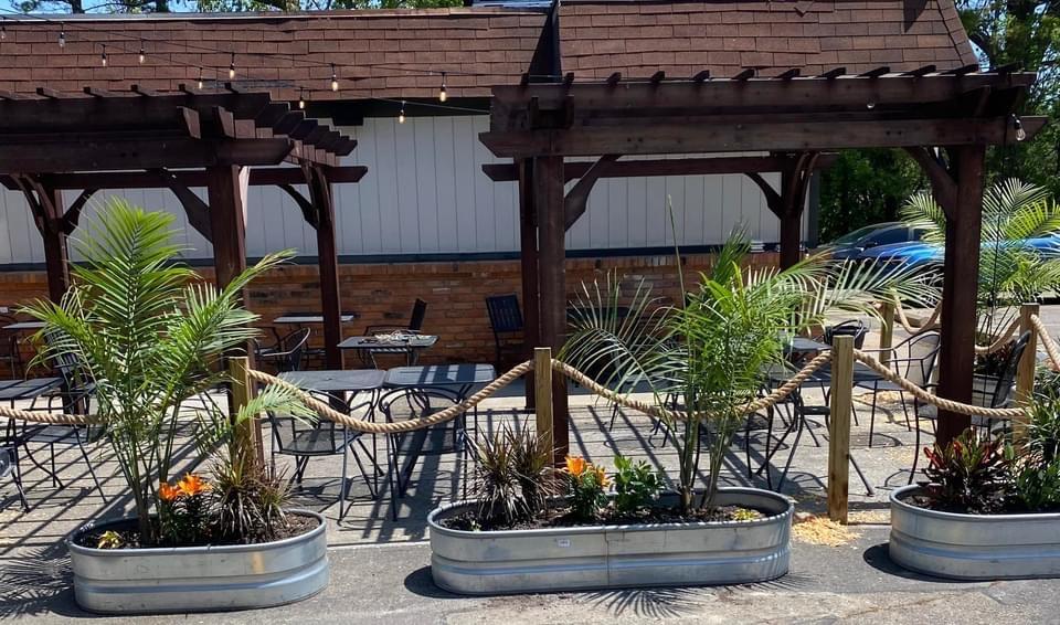 Lakeville Station | restaurant | 600 Lakeville Rd, Lakeville, MI 48367, USA | 2486282440 OR +1 248-628-2440