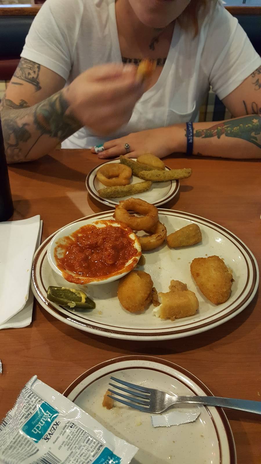 Paradise Grill And Pizzeria | restaurant | 11022 Nicholas Ln, Ocean Pines, MD 21811, USA | 4106418100 OR +1 410-641-8100