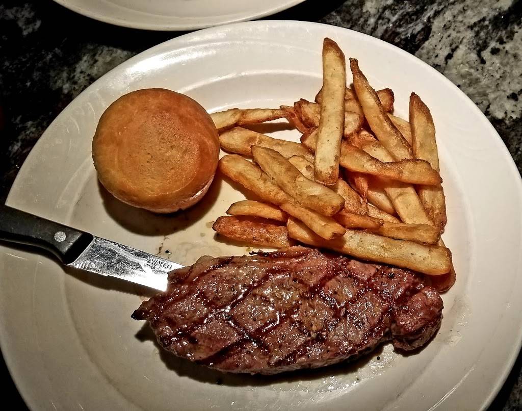 John & Nicks Steak & Prime Rib Inc | restaurant | 15970 Hickman Rd, Clive, IA 50325, USA | 5159871151 OR +1 515-987-1151
