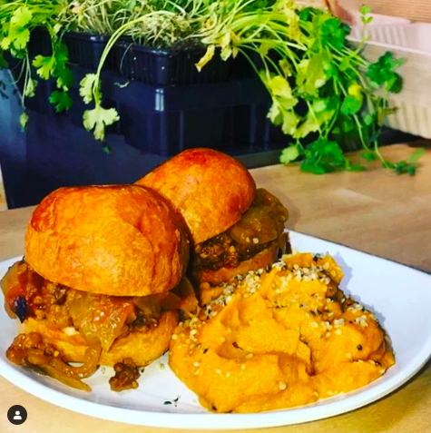 Lifestyle Cafe | restaurant | 891 Oak St, Columbus, OH 43205, USA | 6147541444 OR +1 614-754-1444