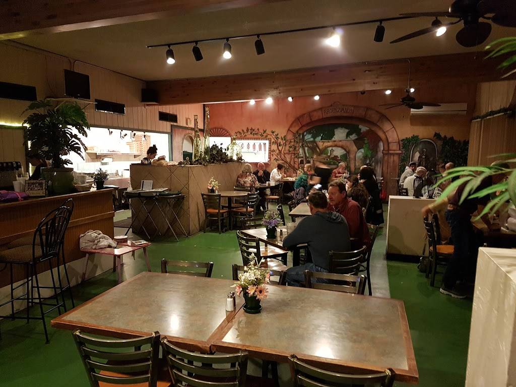 Argenzianos | restaurant | 16251 S Houghton Rd, Vail, AZ 85641, USA | 5207625999 OR +1 520-762-5999
