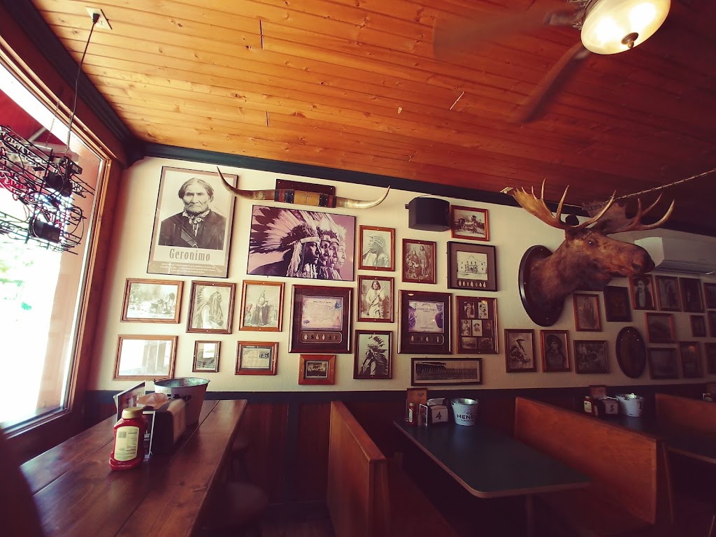 In Cahoots & Co | restaurant | S43W31325 WI-83, Genesee Depot, WI 53127, USA | 2629682399 OR +1 262-968-2399