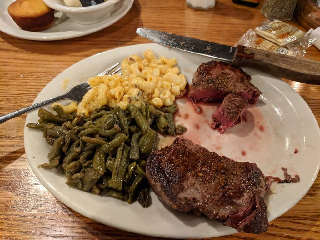 Cracker Barrel Old Country Store | restaurant | 2151 54th Ave N, St. Petersburg, FL 33714, USA | 7275260031 OR +1 727-526-0031