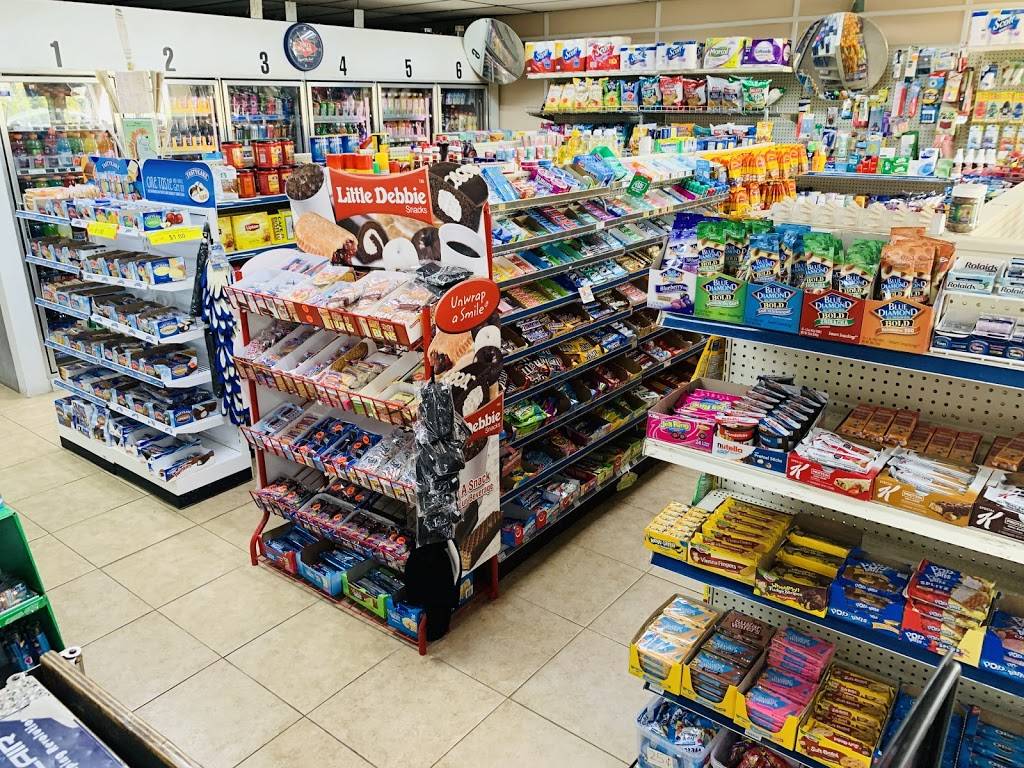 Bray Ave Deli And Grocery | restaurant | 190 Bray Ave, North Middletown, NJ 07748, USA | 7324956766 OR +1 732-495-6766