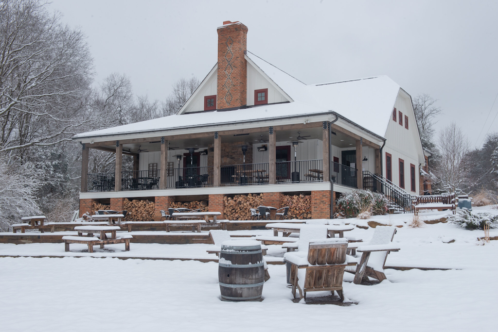 Fine Creek Brewing Company | restaurant | 2425 Robert E Lee Rd, Powhatan, VA 23139, USA | 8043729786 OR +1 804-372-9786