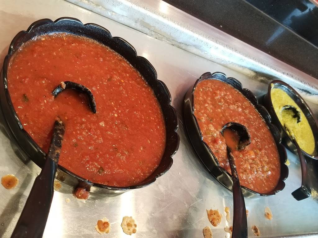 Moes Southwest Grill | restaurant | 865 Merriam Ave #111, Leominster, MA 01453, USA | 9784012657 OR +1 978-401-2657