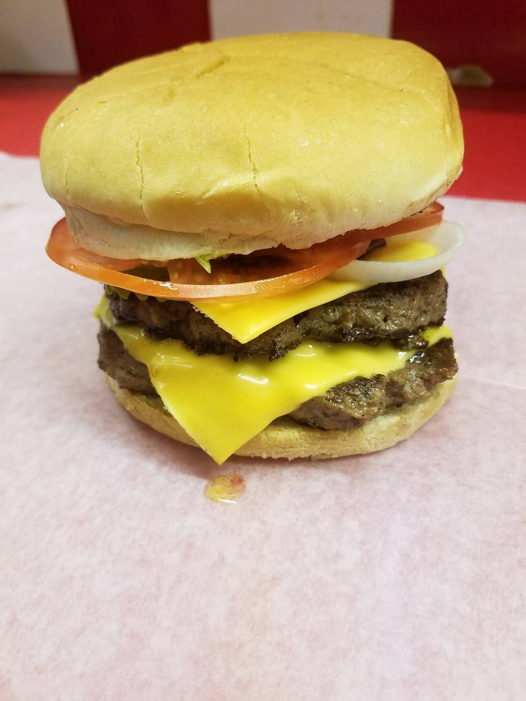 Omega Market & Diner | restaurant | 1201 Woodland St, Columbia, TN 38401, USA | 9313817554 OR +1 931-381-7554